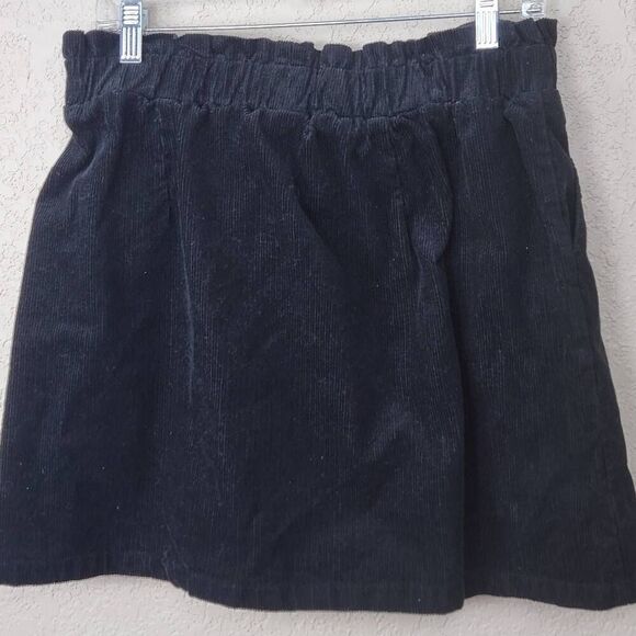 Copper Key Black Courderoy Mini Skirt Size XL (5043) - Picture 2 of 5